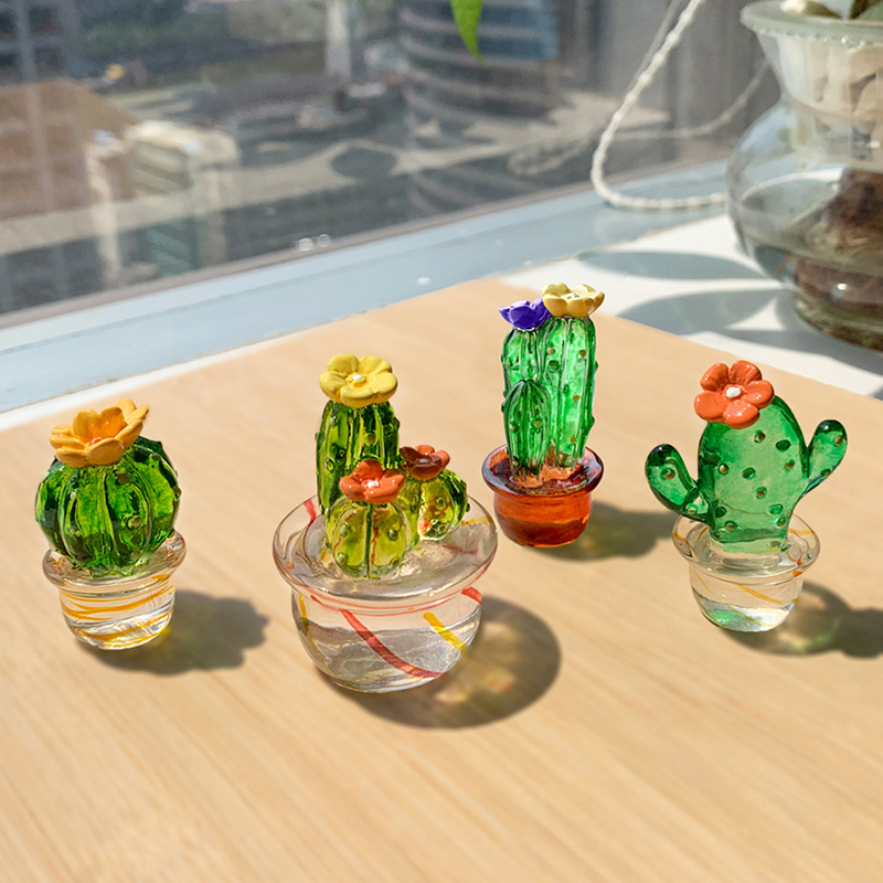 4pcs Handmade Glass Cactus Figurines Ornaments Mini Miniature Vehicle  Ornament